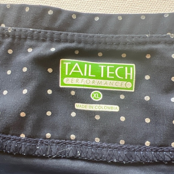 EUC Tail Tech Skort Womens X‎ Large Blue Performance Golf Tennis No Liner (Z) - Picture 3 of 4
